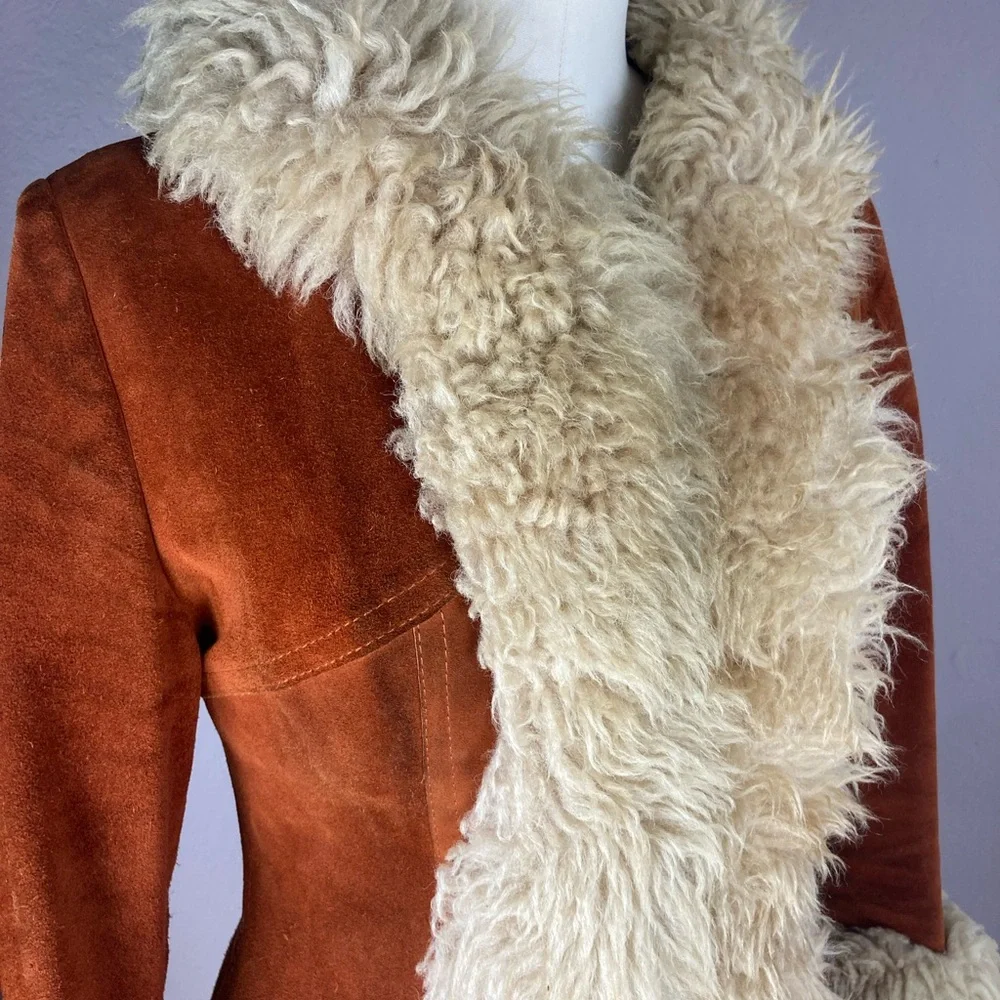 1960s / 1970s Gastown Suede and Shearling Penny Lane Coat - S/M - Picture 3 of 16